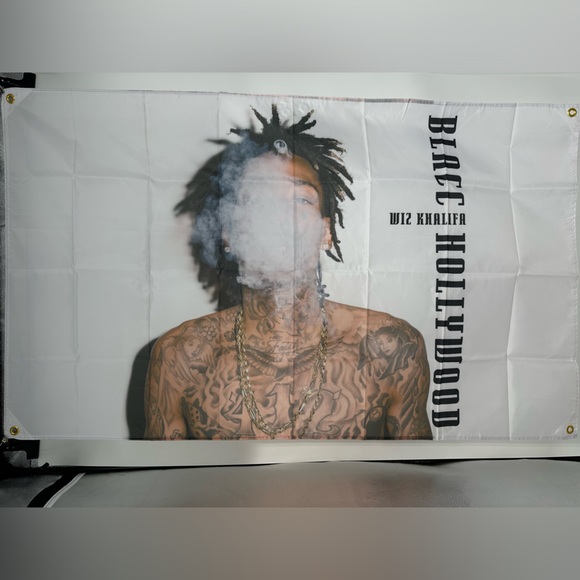 Wiz Khalifa Blacc Hollywood Tapestry flag 3x5 ft with 4 grommets - Picture 2 of 2